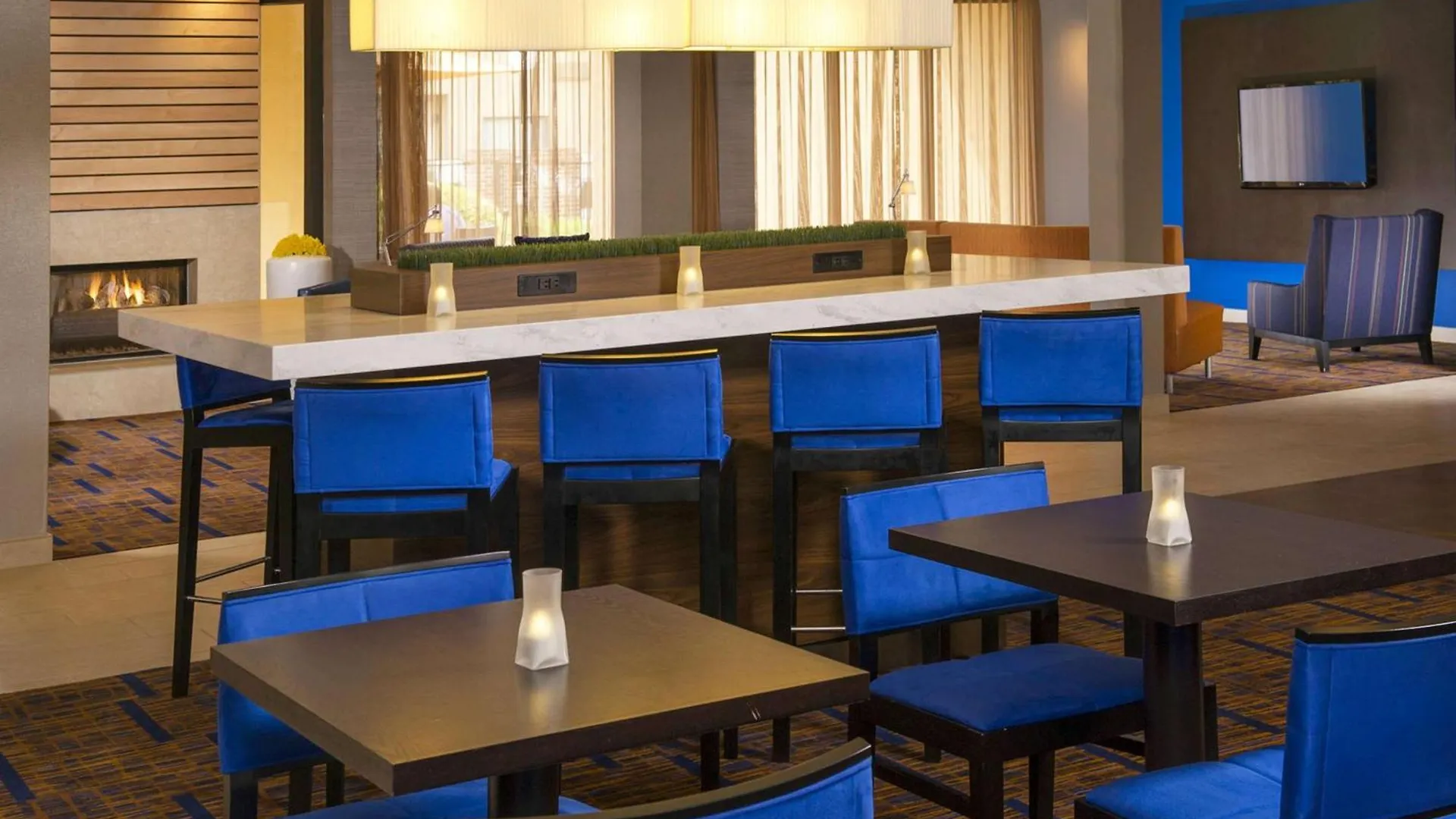 Sonesta Select Charlotte University Research Park Hotel