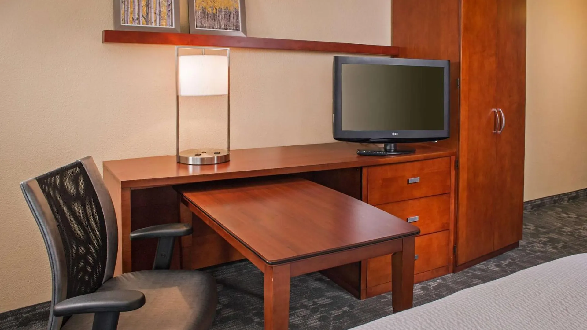Sonesta Select Charlotte University Research Park