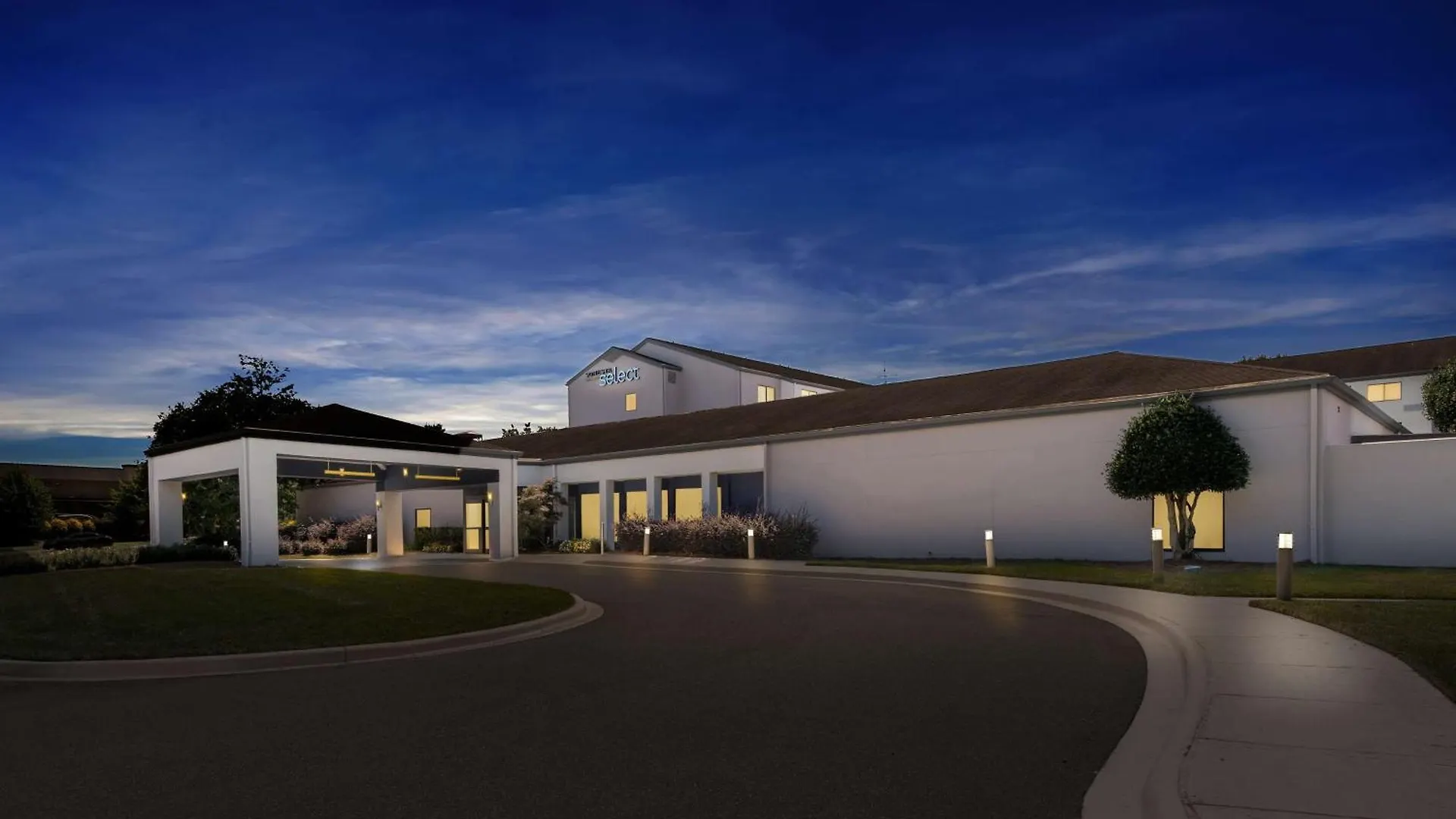 Sonesta Select Charlotte University Research Park